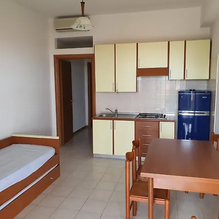 Club Villaggio La Pace Apartament *