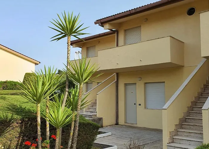 Apartman Club Villaggio La Pace *