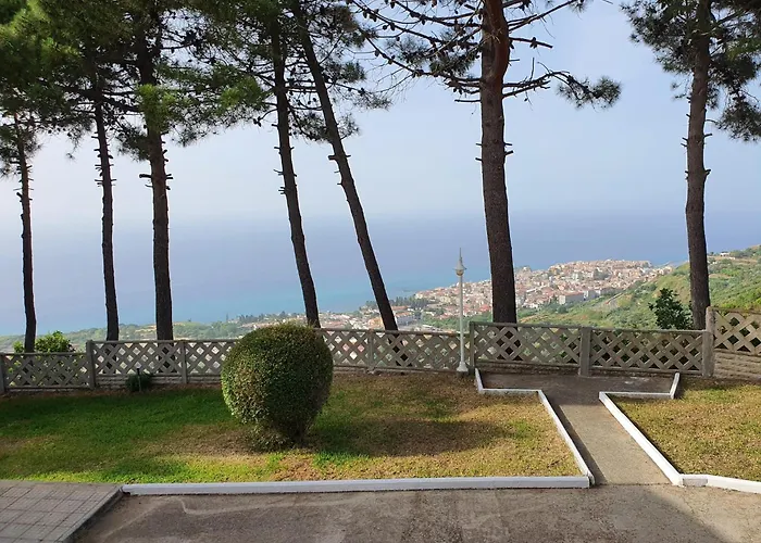 Club Villaggio La Pace Apartman *